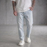 JEANS CARROT BERNA BLEACH  ART 261426-30  MARACANA