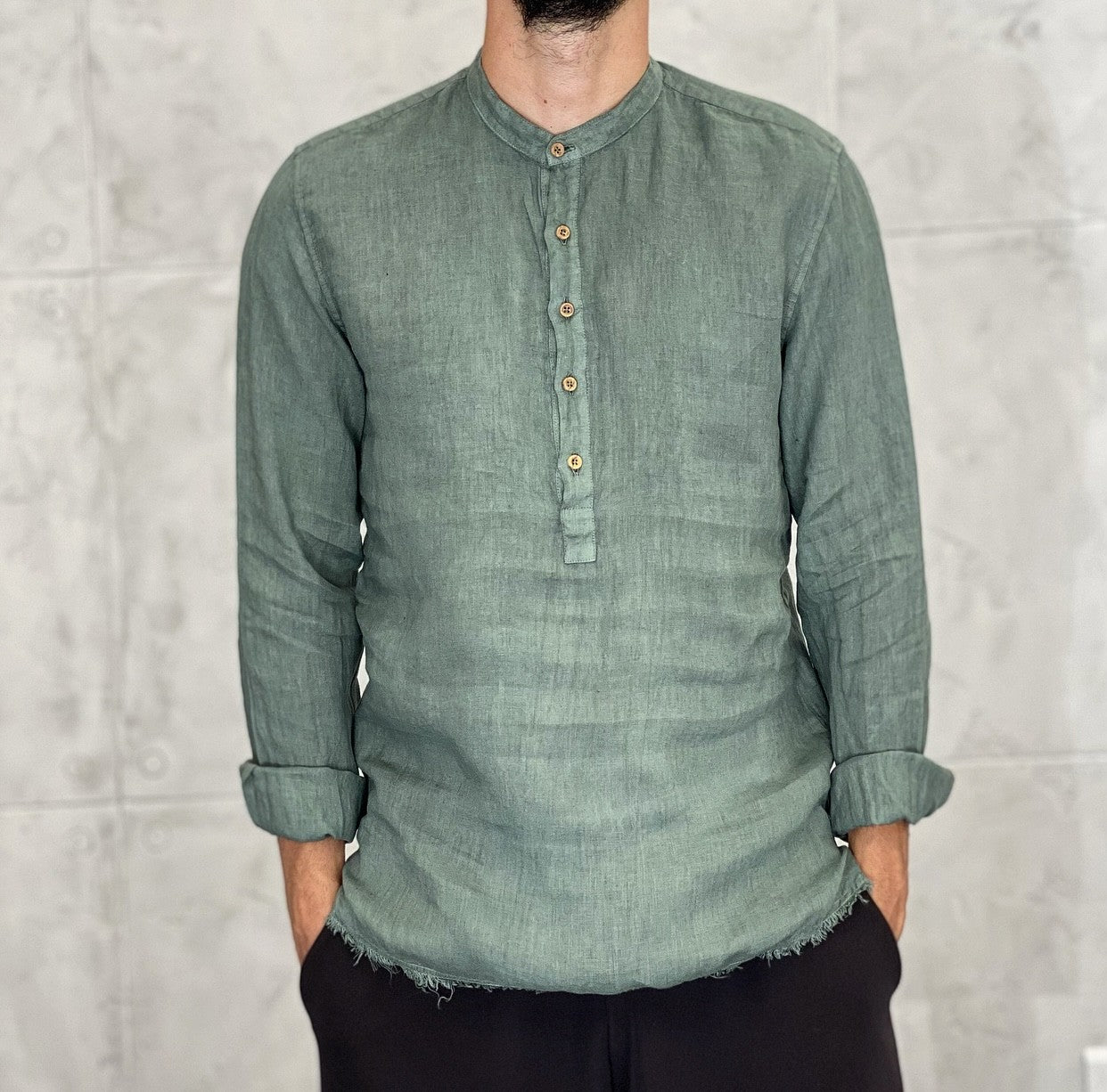 CAMICIA POLOCOREANA LINO - BL.11 - ART. 20208273 - COL. VERDE