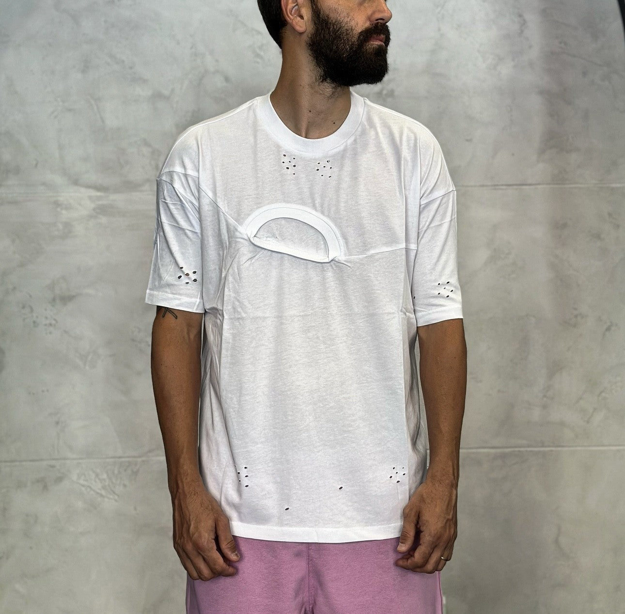 T-SHIRT DOPPIO COLLO OVERSIZE - DAMN STUDIOS -  ART. DAMN9 - COL. BIANCO