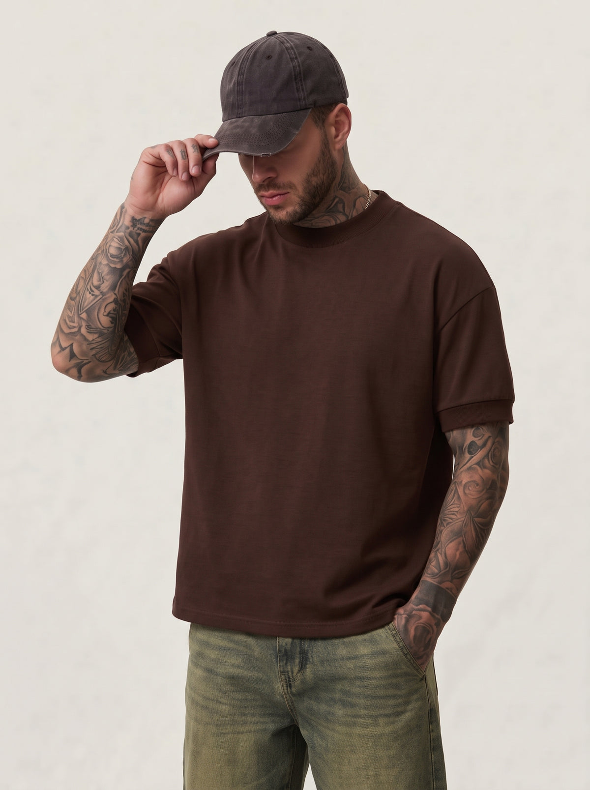 T-SHIRT NEW JOB BRAND BASICA CON POLSINO SULLA MANICA ART T692