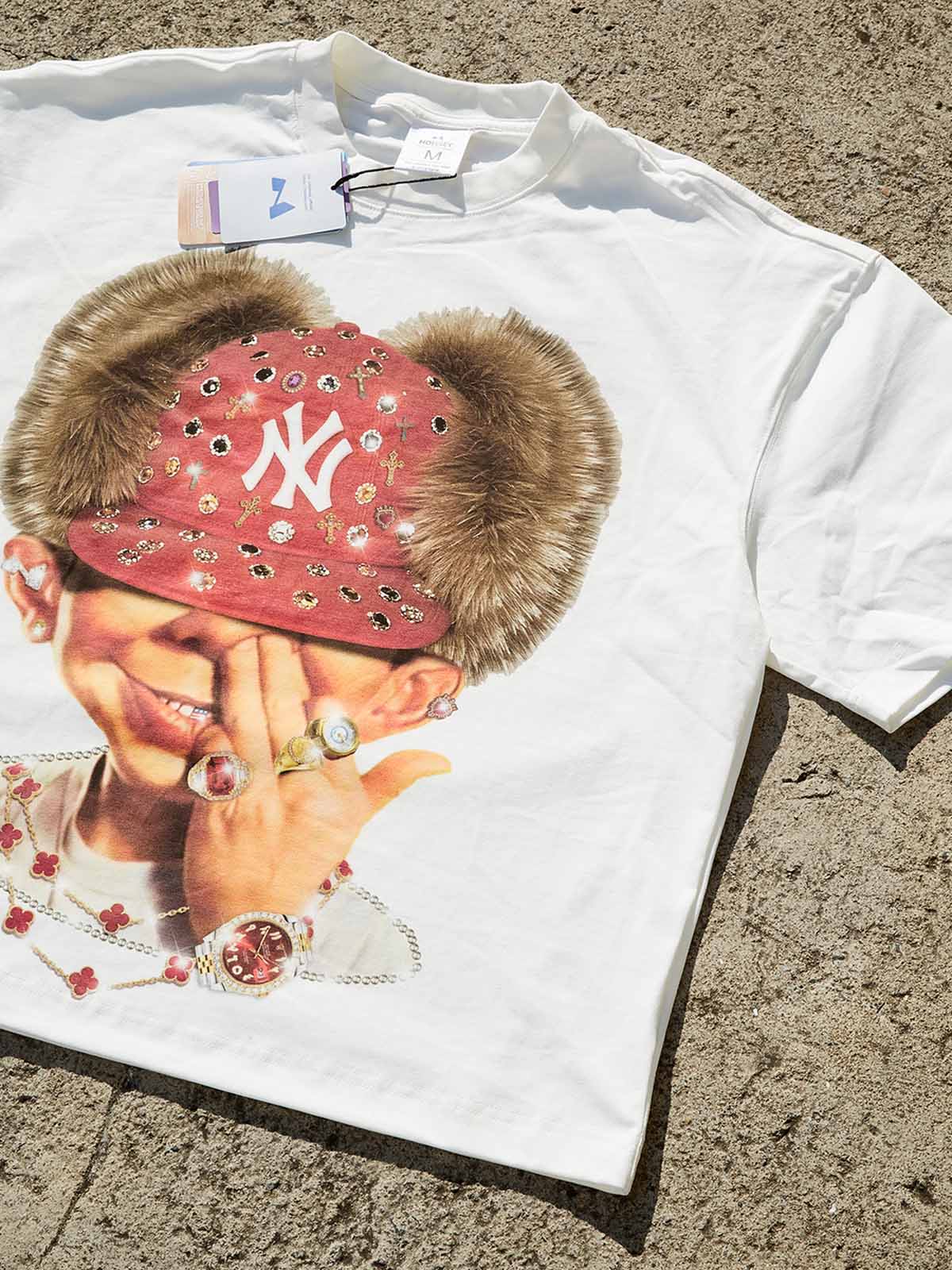 T-SHIRT NOISSEY BOXYFIT OVERSIZE BIANCA ART BAD BOY PELLICCIA