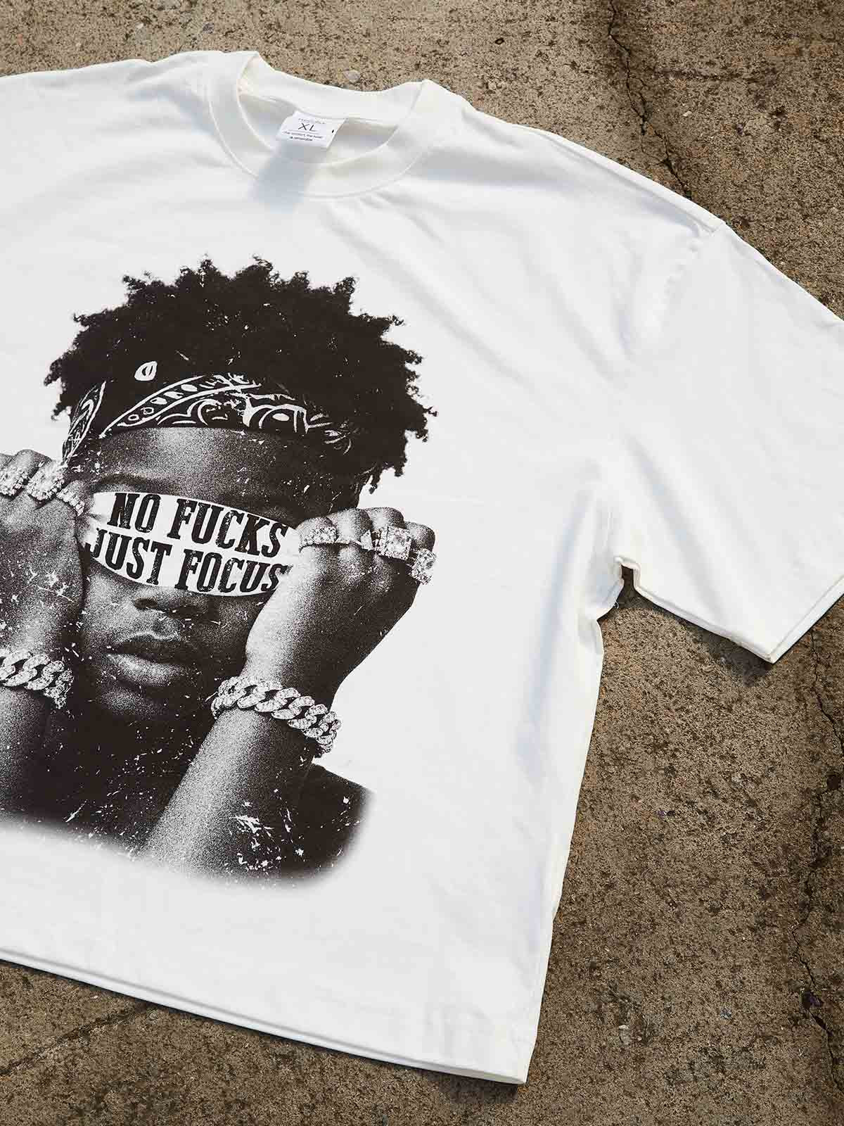 T-SHIRT NOISSEY BOXYFIT OVERSIZE BIANCA ART NO FUCKS JUST FOCUS