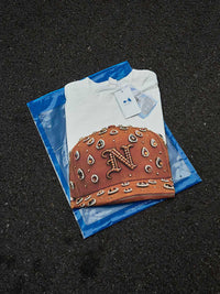 T-SHIRT BIANCO  STAMPA BAD BOY REBEL CAPPELLO MARRONE    -  NOISSEY