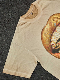 T-SHIRT NOISSEY SABBIA  BOXYFIT OVERSIZE ART BOCCA MEDIEVAL
