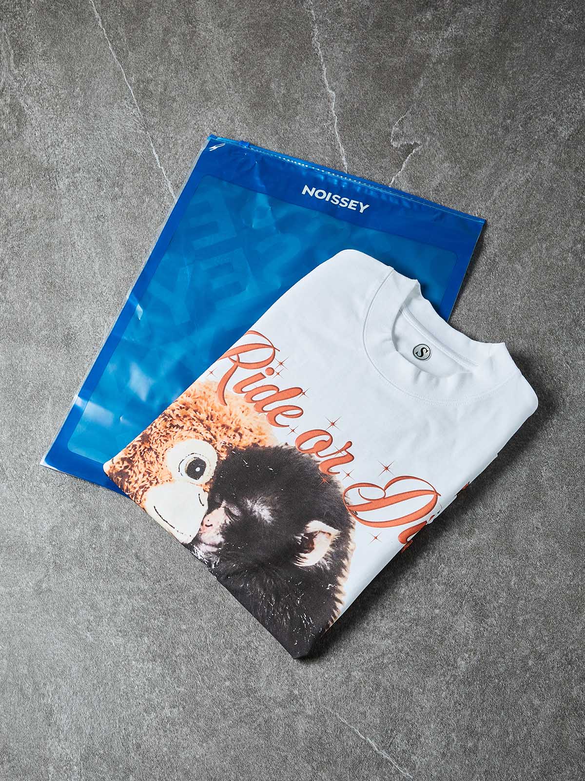 T-SHIRT NOISSEY WHITE ART  LONELY MONKEY
