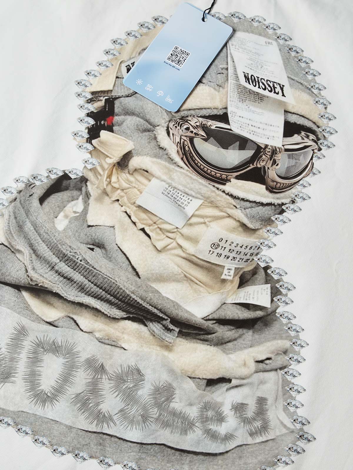 T-SHIRT NOISSEY WHITE  ART TURBANTE