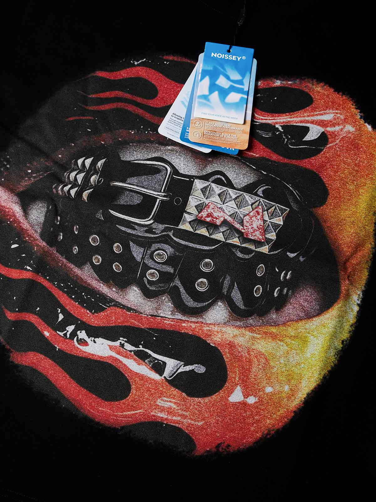 T-SHIRT NOISSEY  BLACK  BOXYFIT OVERSIZE ART BURNT OUT