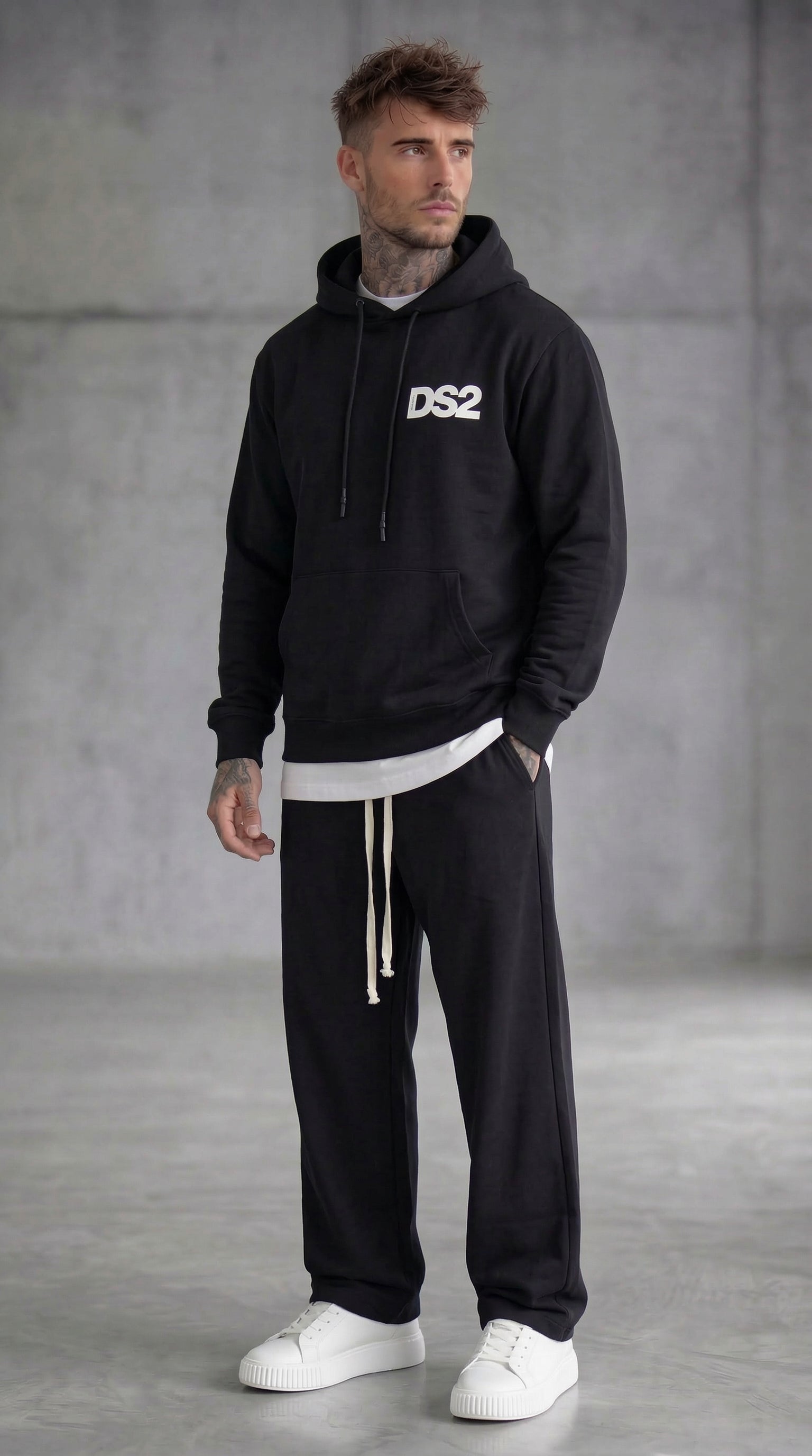 FELPA NERO CON CAPPUCCIO HOODIE - DS2 - ART. SS26274