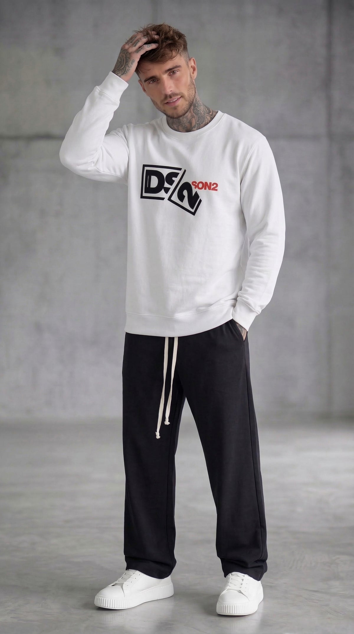 FELPA GIROCOLLO CON LOGO IN RILIEVO - DS2 - ART. SS26238
