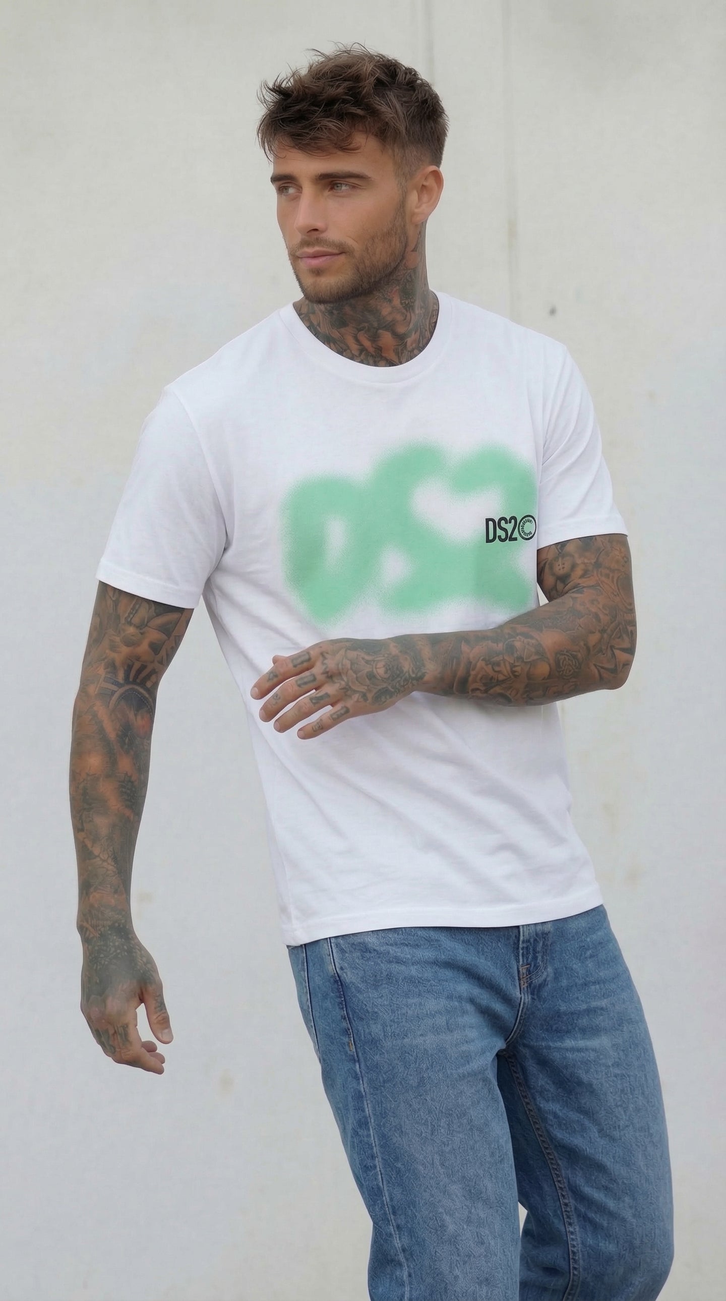 T-SHIRT BIANCO CON LOGO SPRAY  -DS2 - ART. SS26223