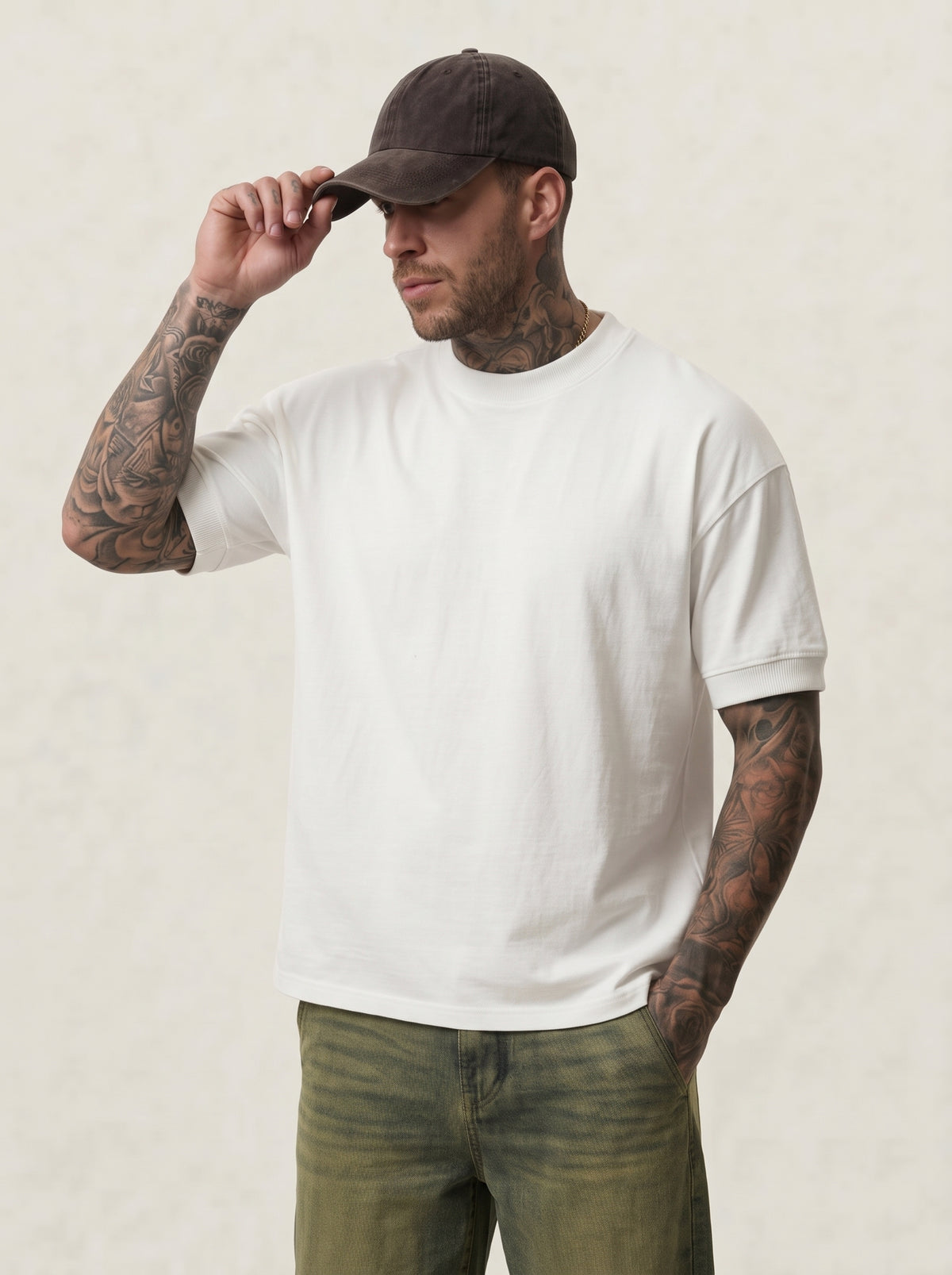 T-SHIRT NEW JOB BRAND BASICA CON POLSINO SULLA MANICA ART T692