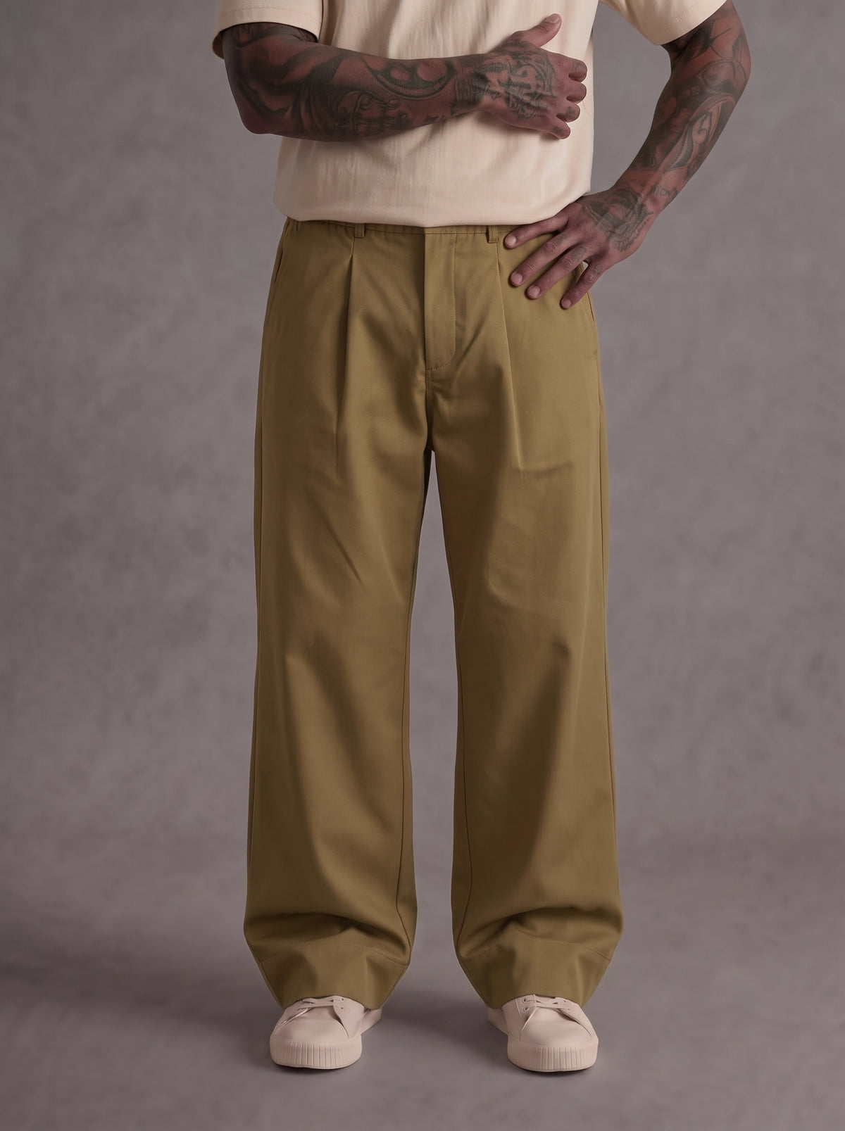 PANTALONE IMPERIAL REGULAR FIT CON PINCE ART P89793D152