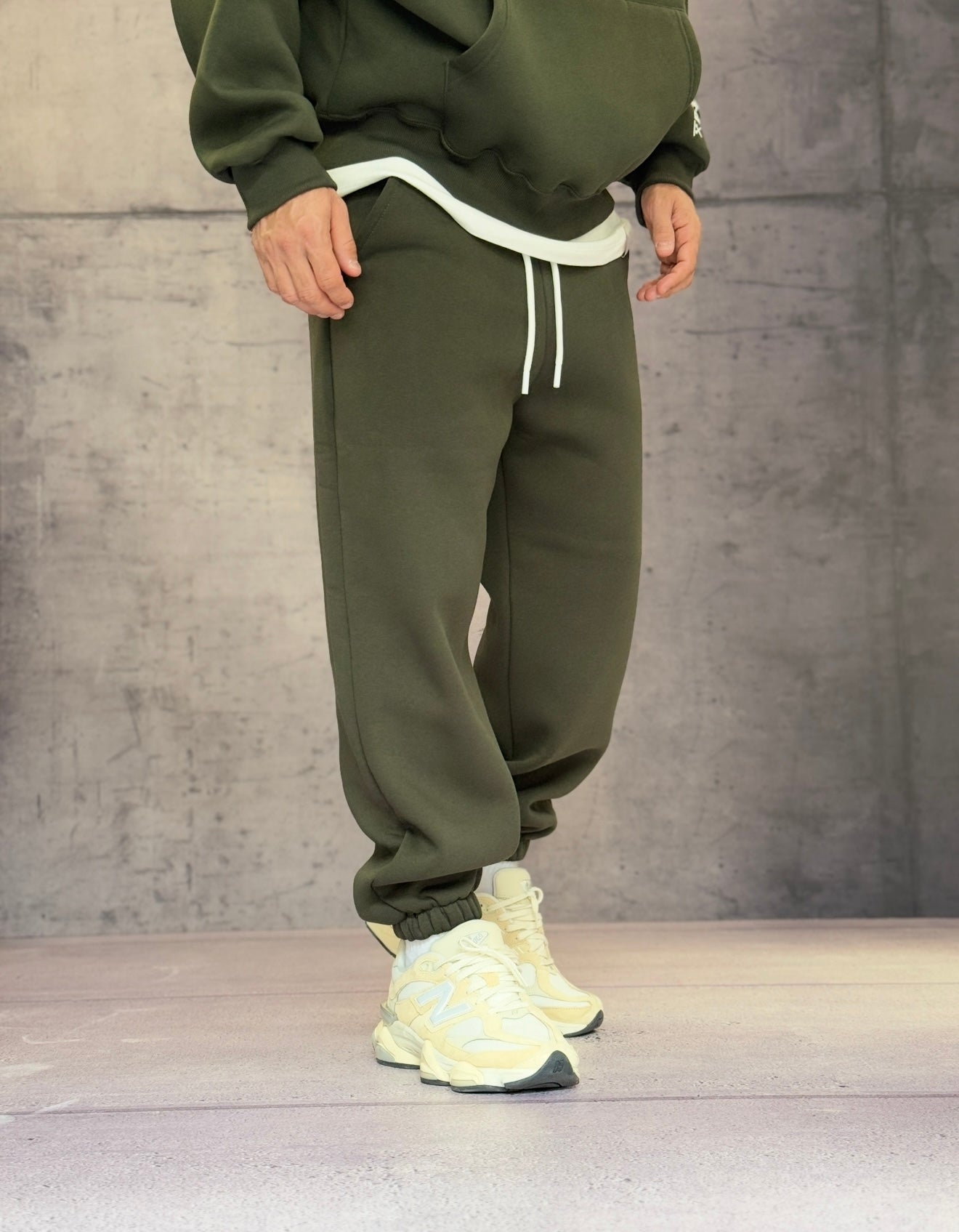 PANTALONE IN FELPA TUTA POLICOTONE GARZATA - BERNA - ART. 252022