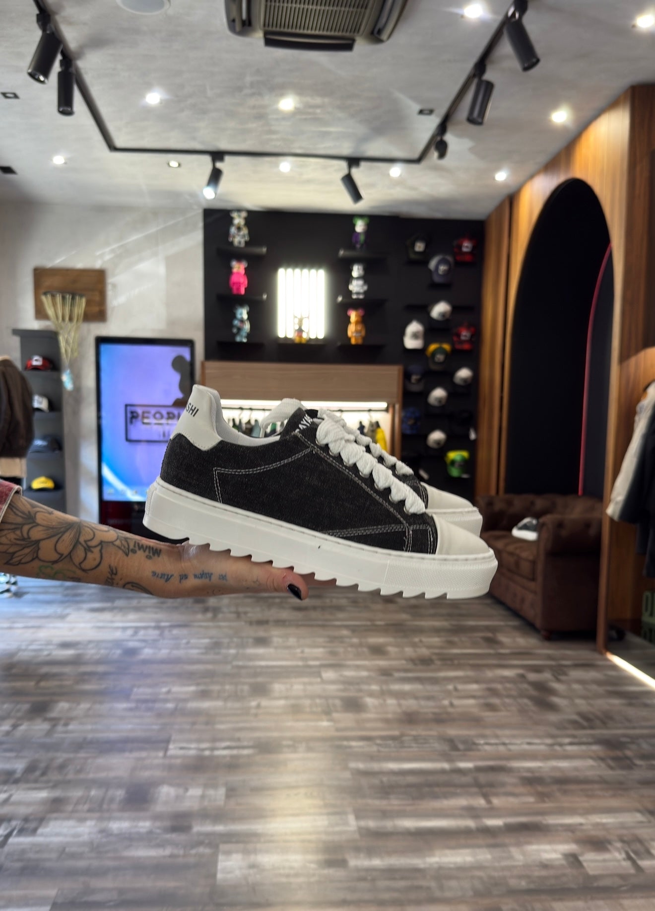 SNEAKER EFFETTO CANVAS CON SUOLA OVERSIZE - KOBAYASHI - ART. TOP