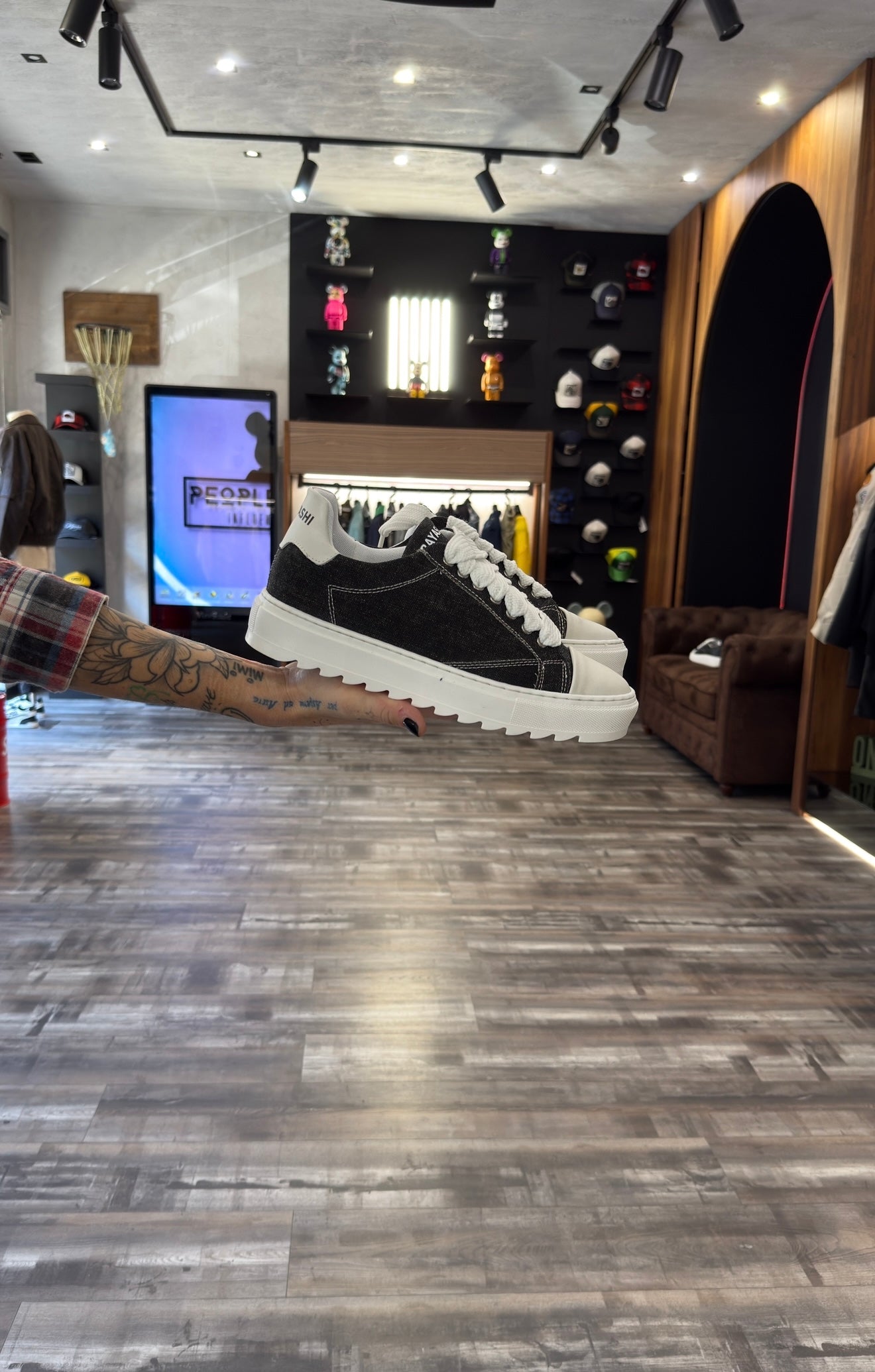 SNEAKER EFFETTO CANVAS CON SUOLA OVERSIZE - KOBAYASHI - ART. TOP