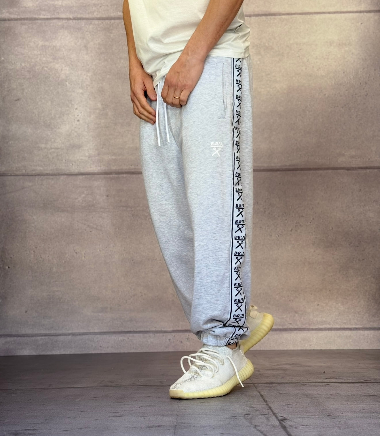 PANTALONE DI TUTA CON POLSINO BANDA SPORTSWEAR - BERNA - ART. 251066