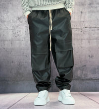 PANTALACCIO TASCONE CARGO EFFETTO PELLE - ART. MORATA 1 - HAMEN - COL. NERO