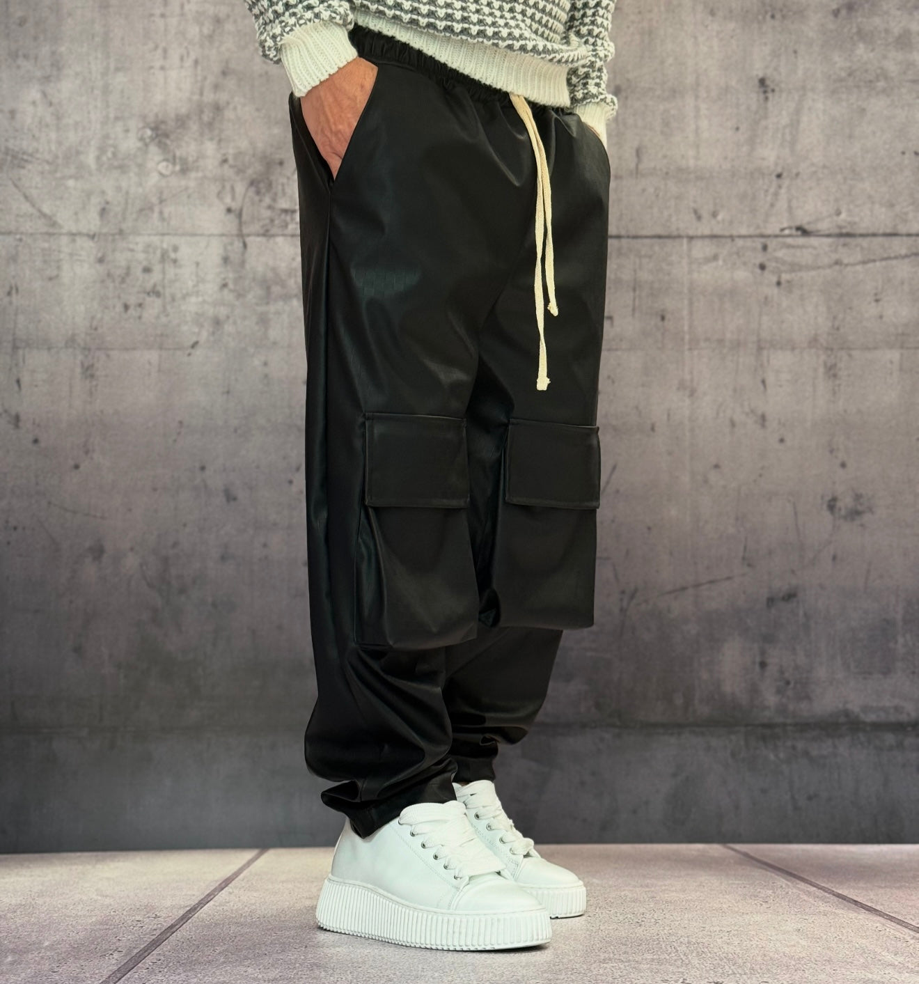 PANTALACCIO TASCONE CARGO EFFETTO MARTELLATO - ART. MORATA 2 - HAMEN - COL. NERO