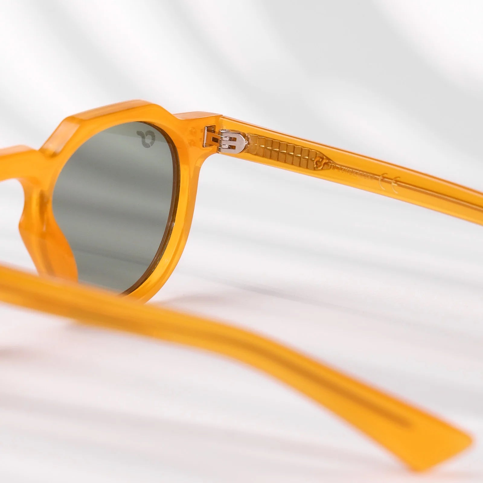 OCCHIALI OS SUNGLASSES  ART LONDRA MIELE