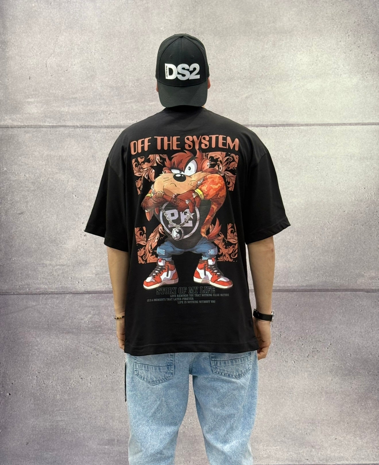 T-SHIRT OVERSIZE OFF THE SYSTEM TAZZ - PLUS EIGHTEEN - ART. OV-6229