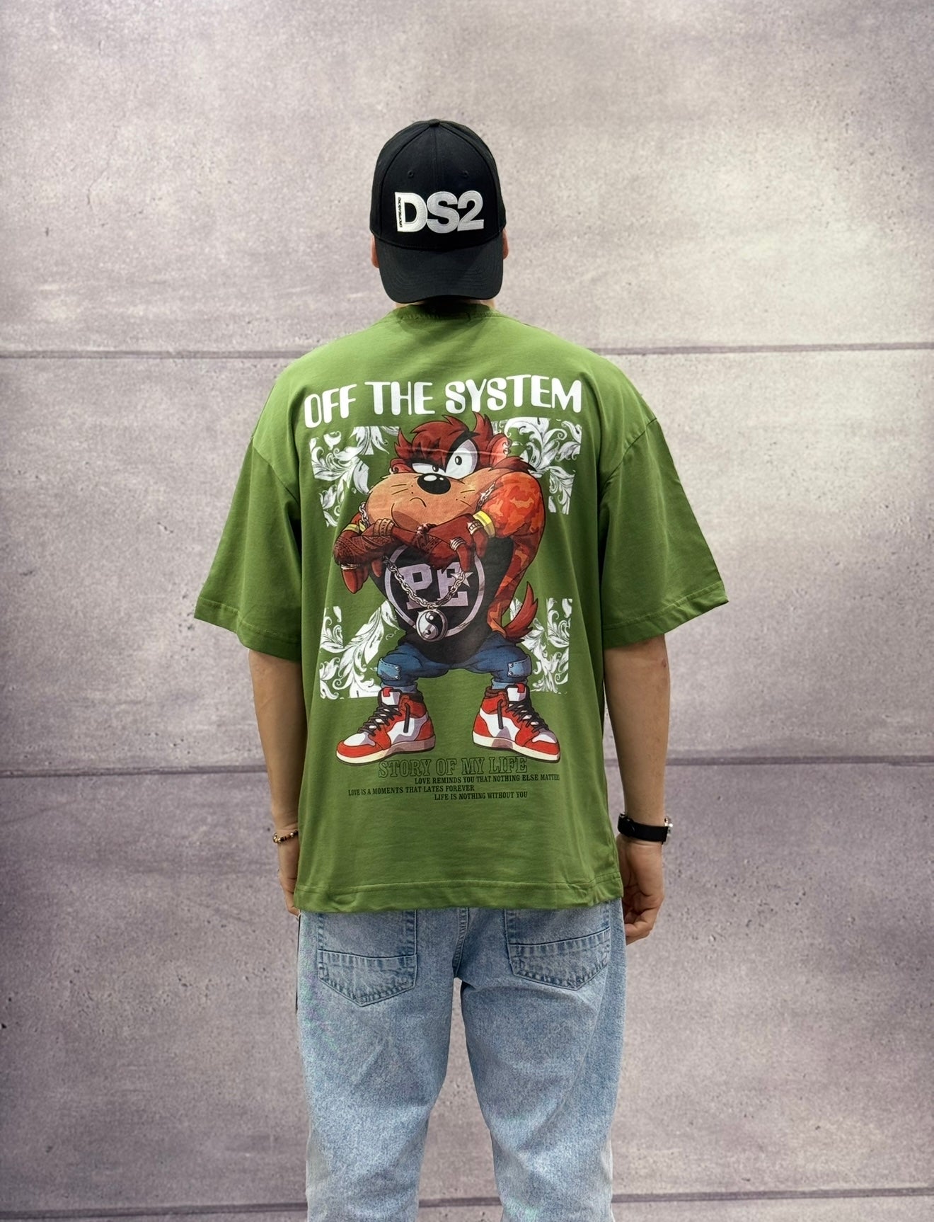 T-SHIRT OVERSIZE OFF THE SYSTEM TAZZ - PLUS EIGHTEEN - ART. OV-6229