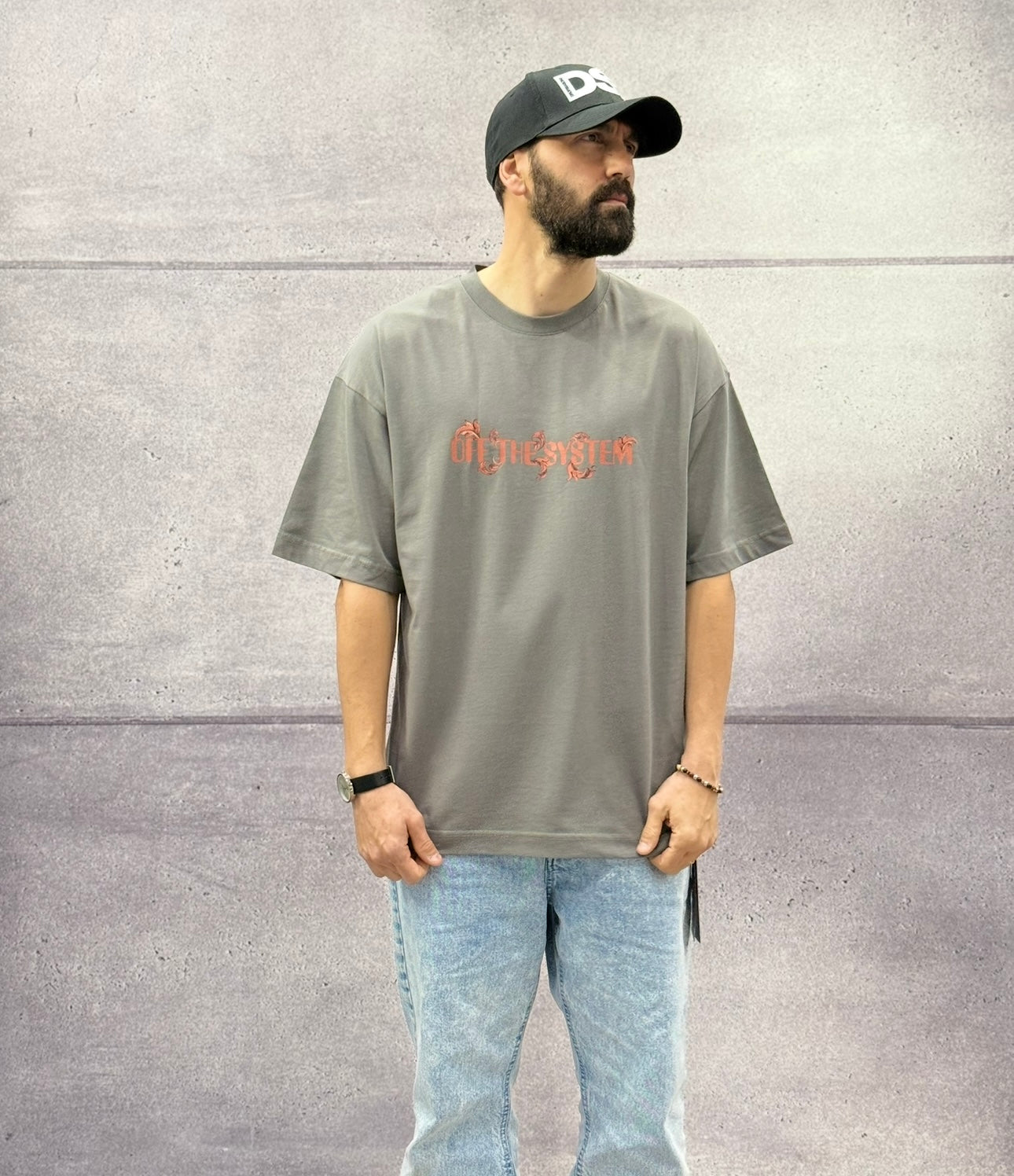 T-SHIRT OVERSIZE OFF THE SYSTEM TAZZ - PLUS EIGHTEEN - ART. OV-6229