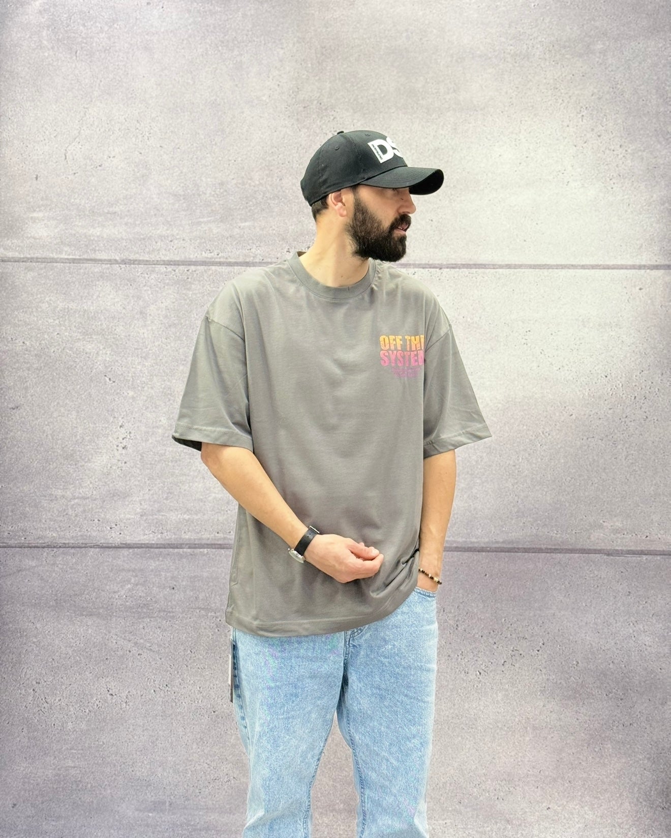 T-SHIRT OVERSIZE OFF THE SYSTEM JERRY - PLUS EIGHTEEN - ART. OV-6230