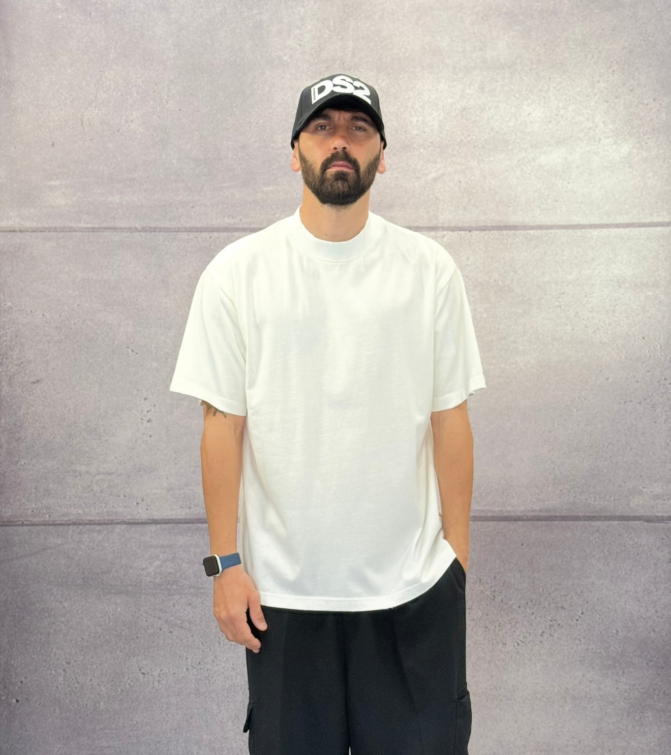 T-SHIRT OVERSIZE CON ROTTURE - HAMEN - ART. LLP 0068