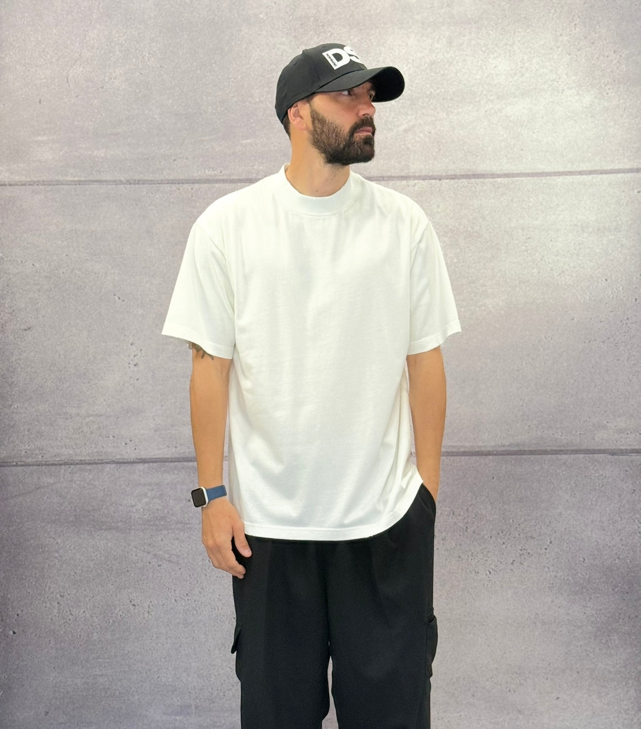 T-SHIRT OVERSIZE CON ROTTURE - HAMEN - ART. LLP 0068