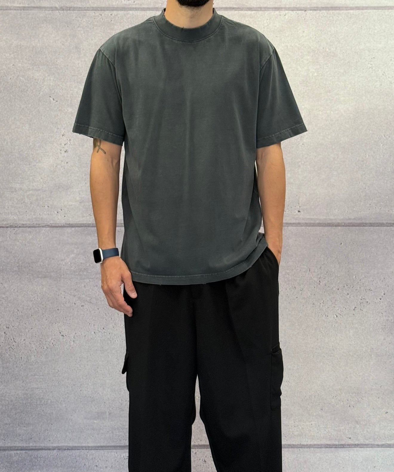 T-SHIRT OVERSIZE CON ROTTURE - HAMEN - ART. LLP 0068