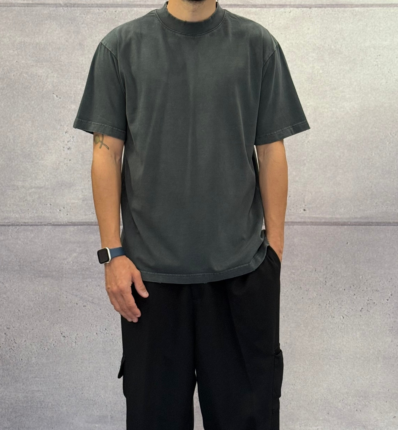 T-SHIRT OVERSIZE CON ROTTURE - HAMEN - ART. LLP 0068