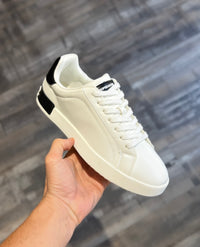 SNEAKER CON LOGO IN RILIEVO SUL RETRO - DS2 - ART. FW25S15 - COL. BIANCO / NERO