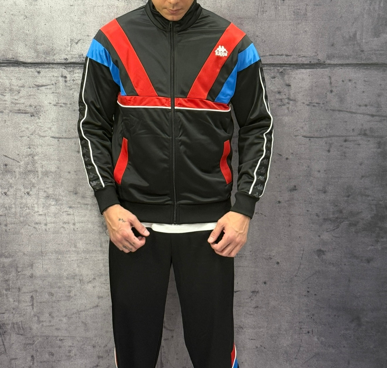 FELPA 222 BANDA ORLANDO - KAPPA - ART. 331V5ZW - COL. Black -Red Racing - Blue Sea (AZ1)