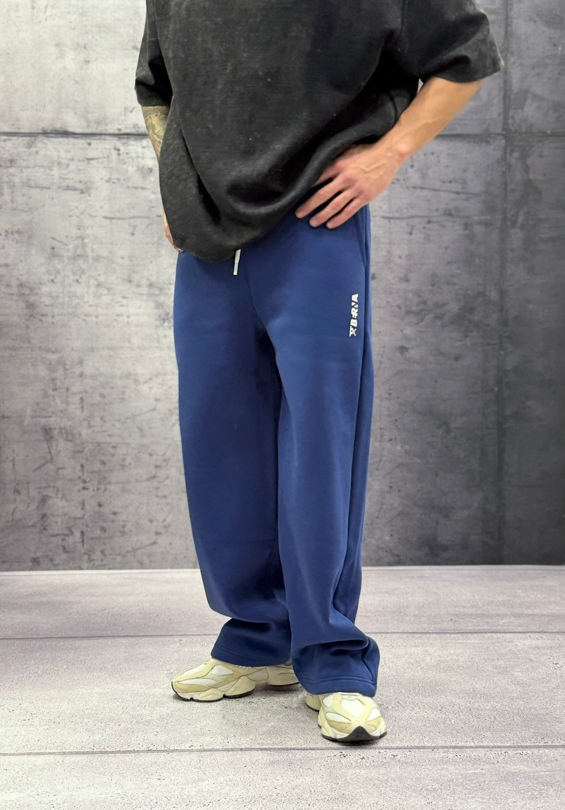 PANTALONE IN  FELPA TUTA PALAZZO - BERNA - ART. 252196