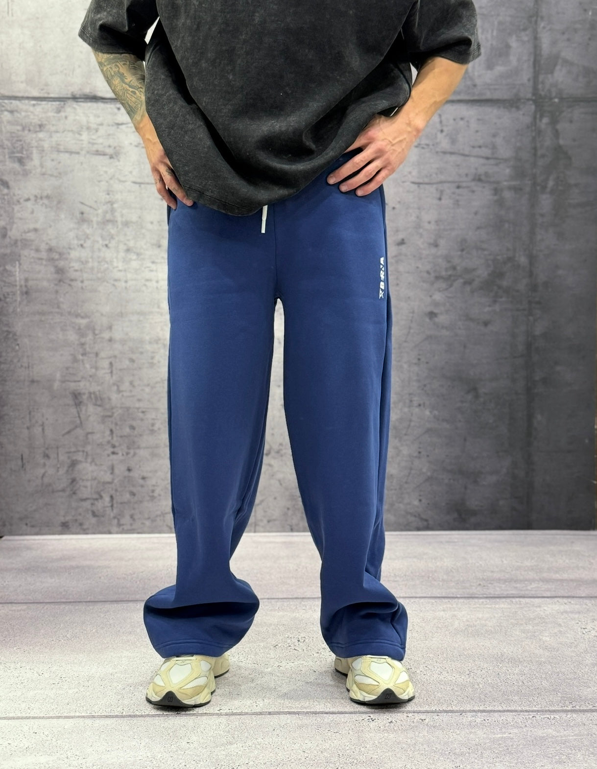 PANTALONE IN  FELPA TUTA PALAZZO - BERNA - ART. 252196