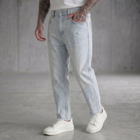 JEANS CARROT BERNA BLEACH  ART 261426-30  MARACANA