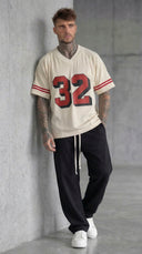 T-SHIRT BERNA OVER SCOLLO A V BEIGE N 32 CON MAXI APPLICAZIONI ART 261248-30